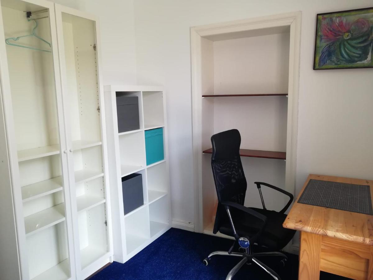 Kleine Galerie Apartment Fuer 3 Mit Kueche Kamin Netflix Parken Und Hofladen Steinhofel المظهر الخارجي الصورة